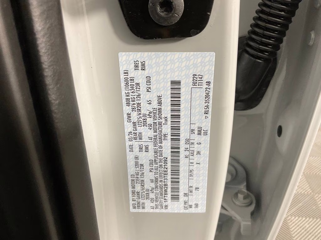 2026 Avalanche Ford Super Duty F-250 SRW Platinum 4X4 Truck