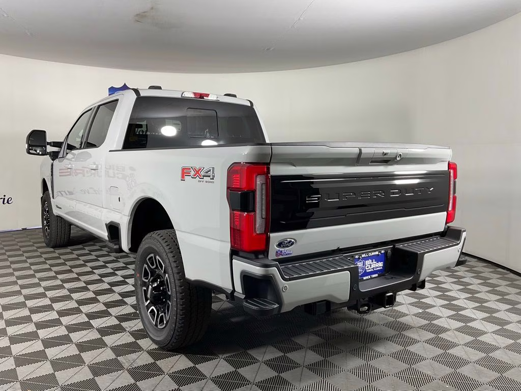 2026 Avalanche Ford Super Duty F-250 SRW Platinum 4X4 Truck