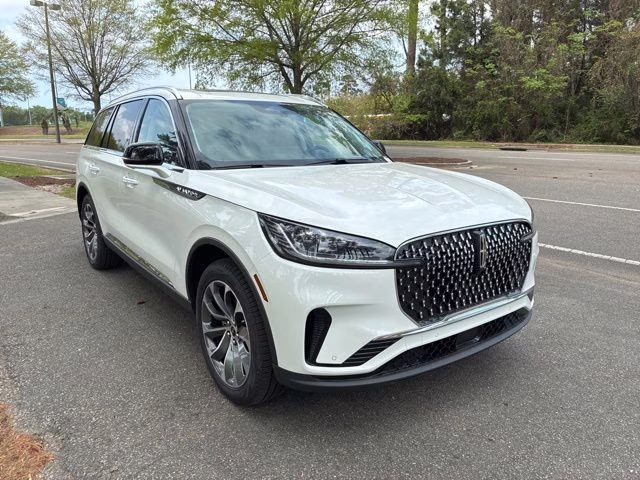 2026 Pristine White Metallic Tri-Coat Lincoln Aviator Premiere AWD SUV