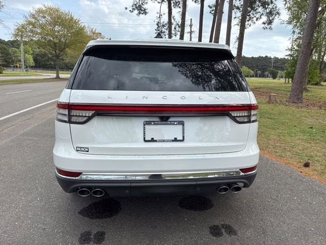 2026 Pristine White Metallic Tri-Coat Lincoln Aviator Premiere AWD SUV