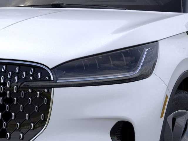 2026 Pristine White Metallic Tri-Coat Lincoln Aviator Reserve RWD SUV