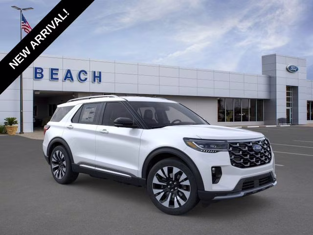 2026 Star White Metallic Tri-Coat Ford Explorer Platinum 4X4 SUV