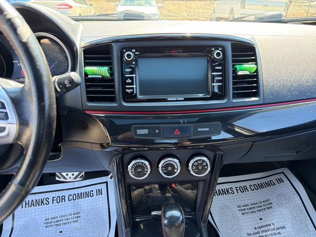 2017 Silver Mitsubishi Lancer ES FWD Sedan