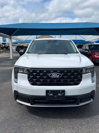 2026 Oxford White Ford Maverick XLT AWD Truck