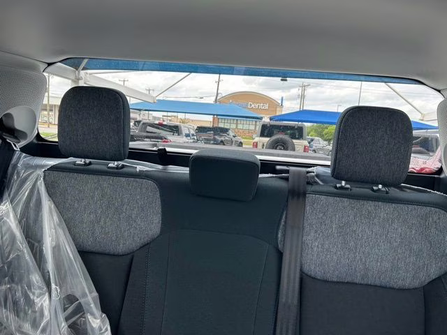 2026 Oxford White Ford Maverick XLT AWD Truck