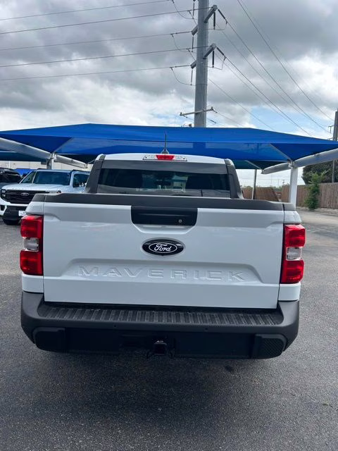 2026 Oxford White Ford Maverick XLT AWD Truck