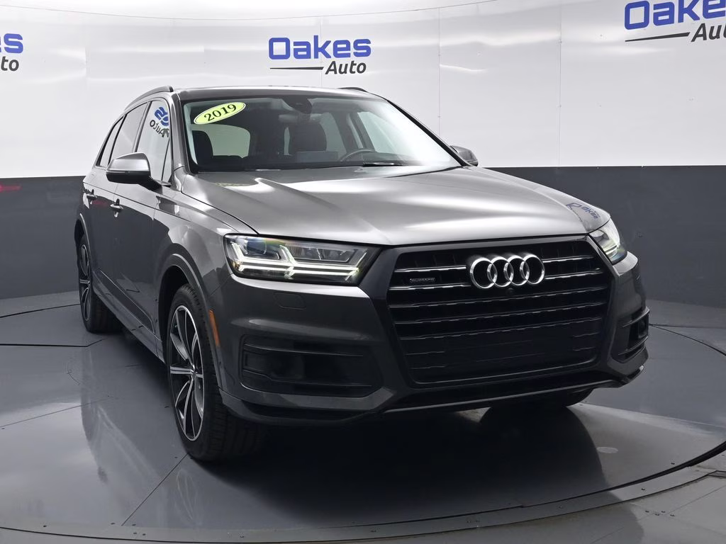 2019 Gray Metallic Audi Q7 55 Prestige AWD SUV