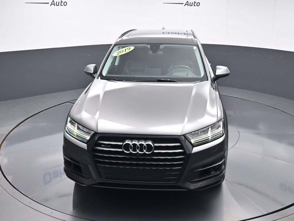 2019 Gray Metallic Audi Q7 55 Prestige AWD SUV