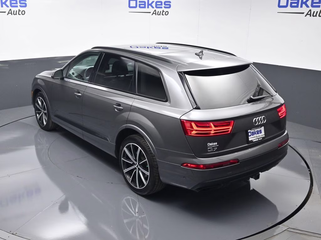 2019 Gray Metallic Audi Q7 55 Prestige AWD SUV