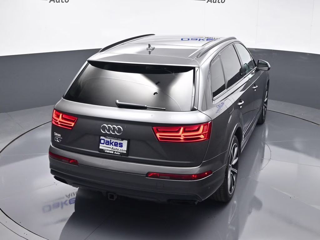 2019 Gray Metallic Audi Q7 55 Prestige AWD SUV