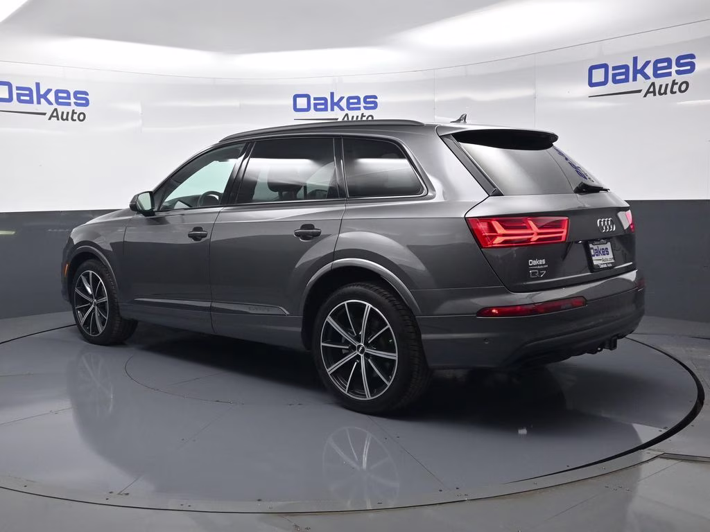 2019 Gray Metallic Audi Q7 55 Prestige AWD SUV
