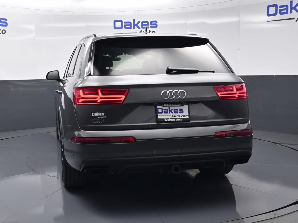 2019 Gray Metallic Audi Q7 55 Prestige AWD SUV