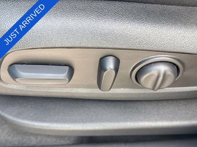 2024 Lakeshore Blue Chevrolet Equinox LT FWD SUV