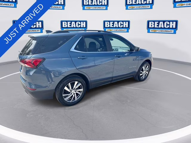 2024 Lakeshore Blue Chevrolet Equinox LT FWD SUV