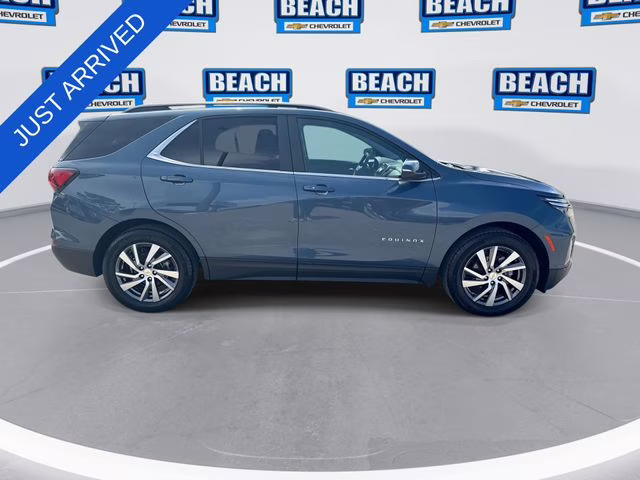 2024 Lakeshore Blue Chevrolet Equinox LT FWD SUV