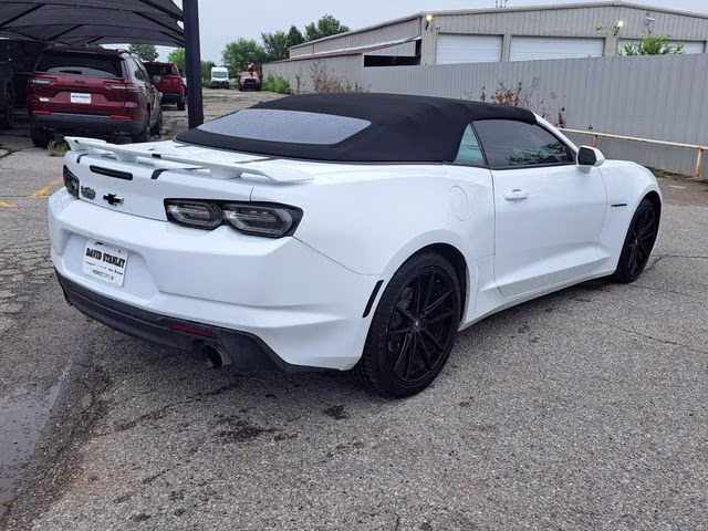2024 Summit White Chevrolet Camaro 2LT RWD Convertible