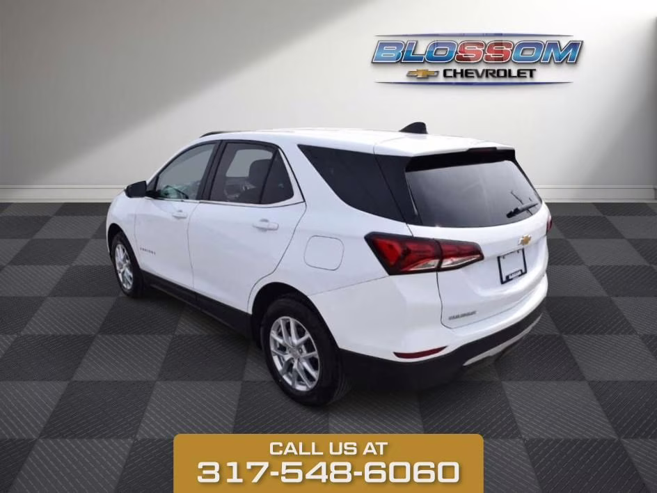 2024 Summit White Chevrolet Equinox LT AWD SUV