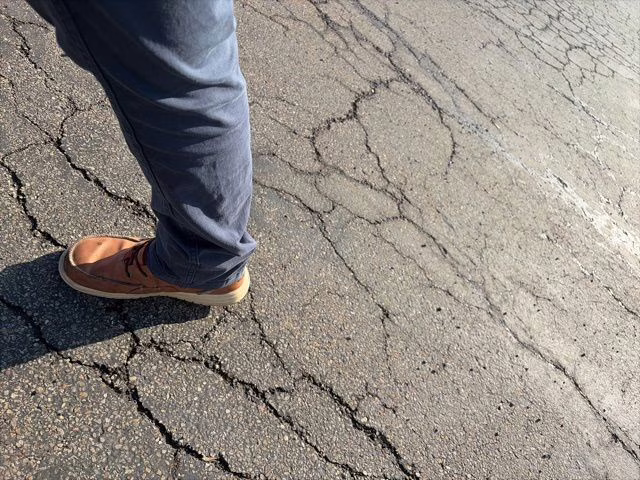 2023 Summit White Chevrolet Traverse LT AWD SUV