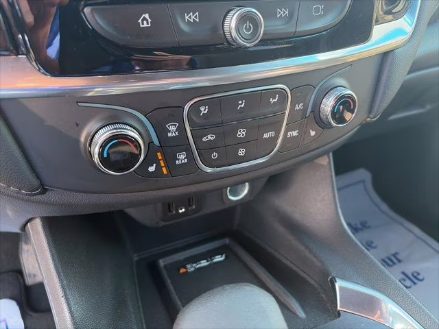 2023 Summit White Chevrolet Traverse LT AWD SUV