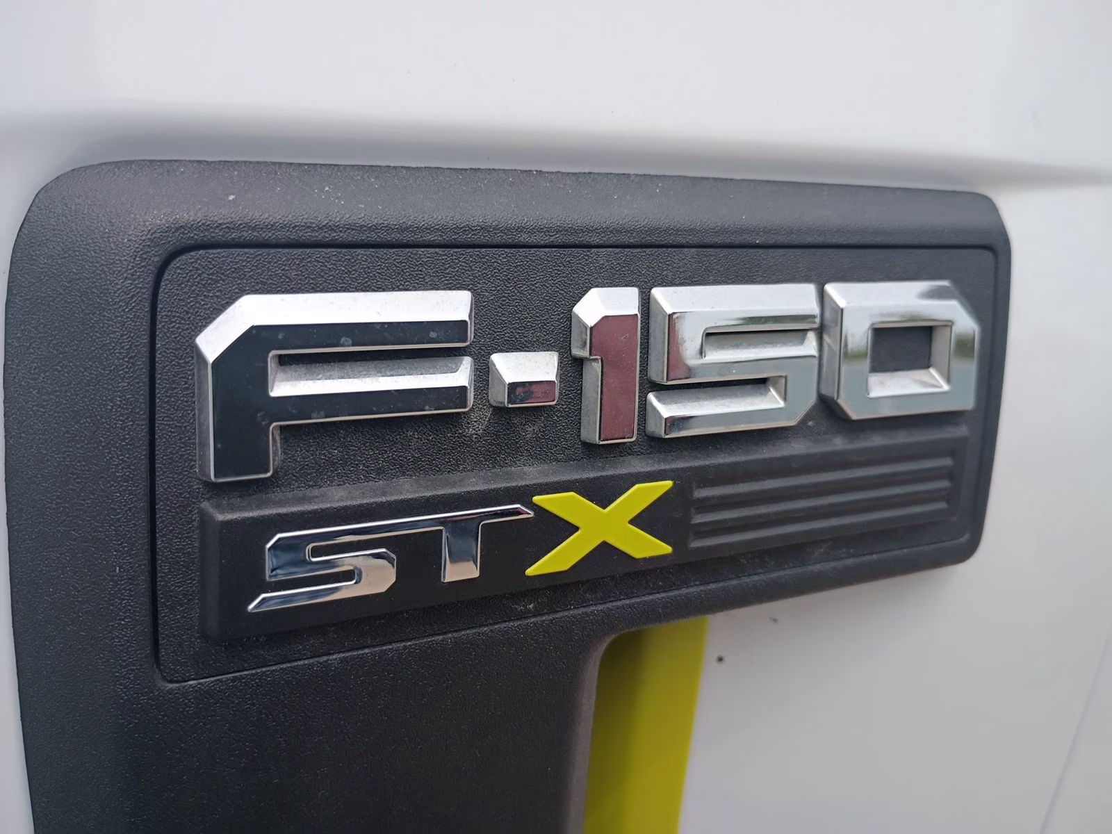 2024 Oxford White Ford F-150 STX RWD Truck