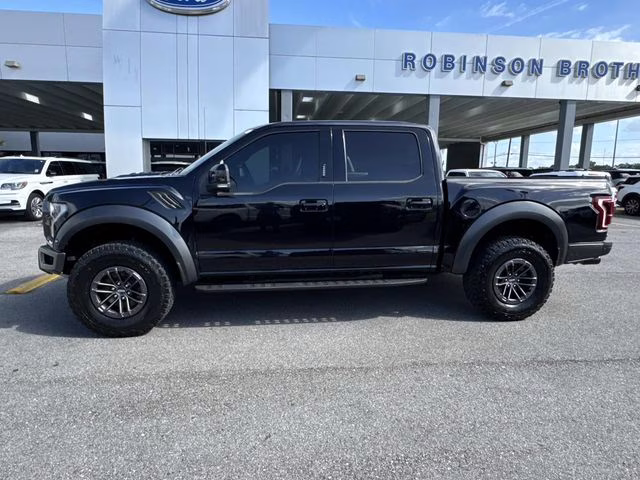 2020 Black Metallic Ford F-150 Raptor 4X4 Truck