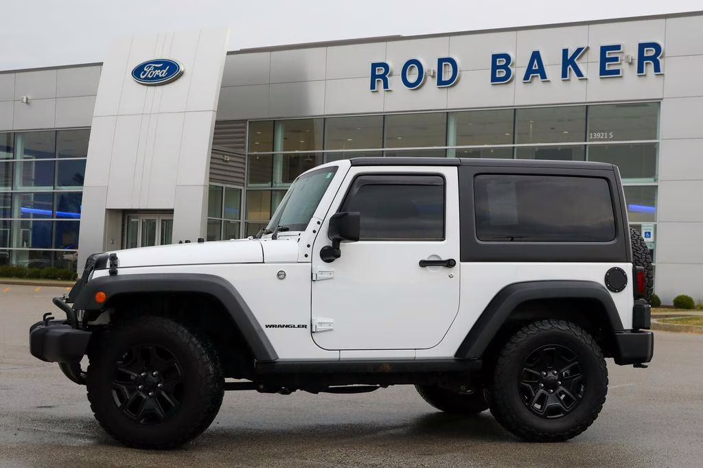 2016 Bright White Clearcoat Jeep Wrangler Willys Wheeler 4X4 SUV