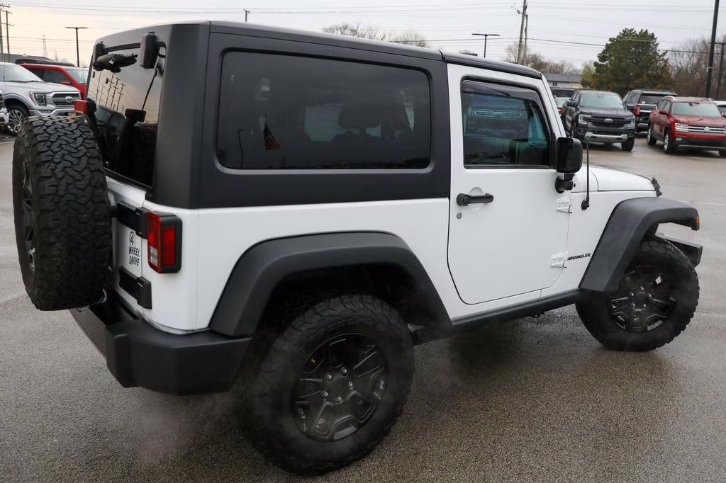 2016 Bright White Clearcoat Jeep Wrangler Willys Wheeler 4X4 SUV