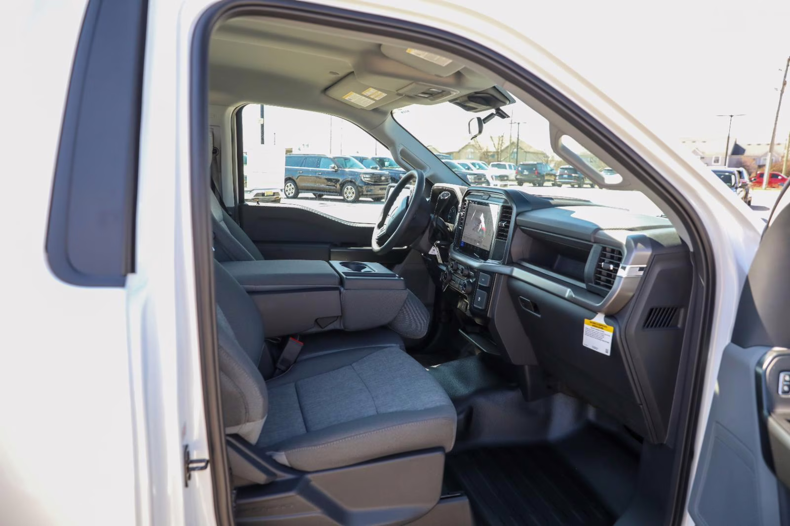 2026 Oxford White Ford F-150 XL 4X4 Truck