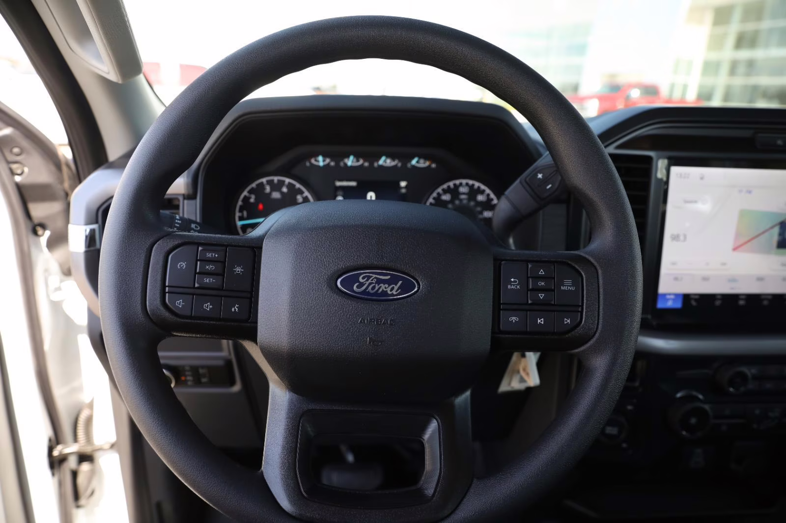 2026 Oxford White Ford F-150 XL 4X4 Truck