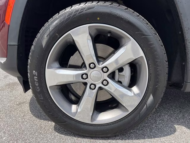 2021 Velvet Red Pearlcoat Jeep Grand Cherokee L Limited 4X4 SUV