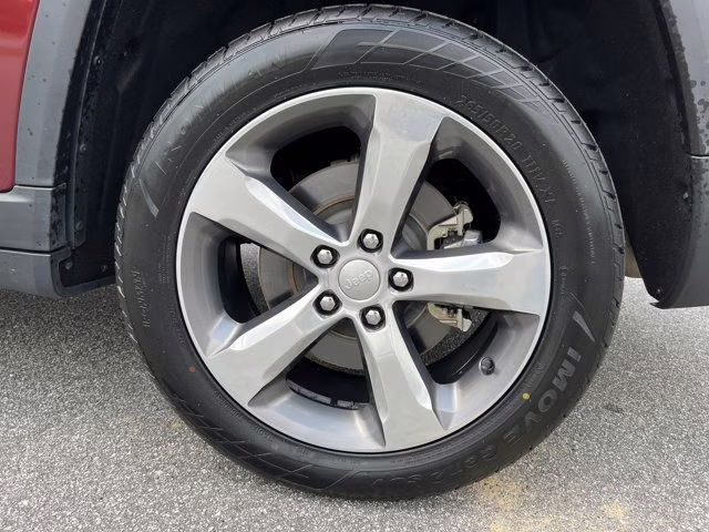 2021 Velvet Red Pearlcoat Jeep Grand Cherokee L Limited 4X4 SUV