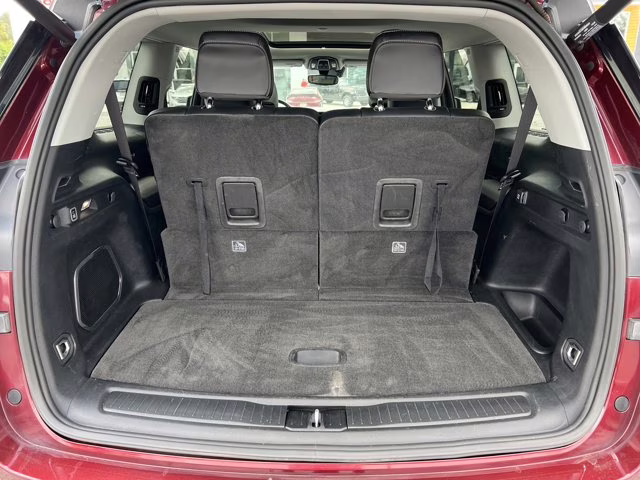 2021 Velvet Red Pearlcoat Jeep Grand Cherokee L Limited 4X4 SUV