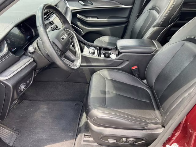 2021 Velvet Red Pearlcoat Jeep Grand Cherokee L Limited 4X4 SUV