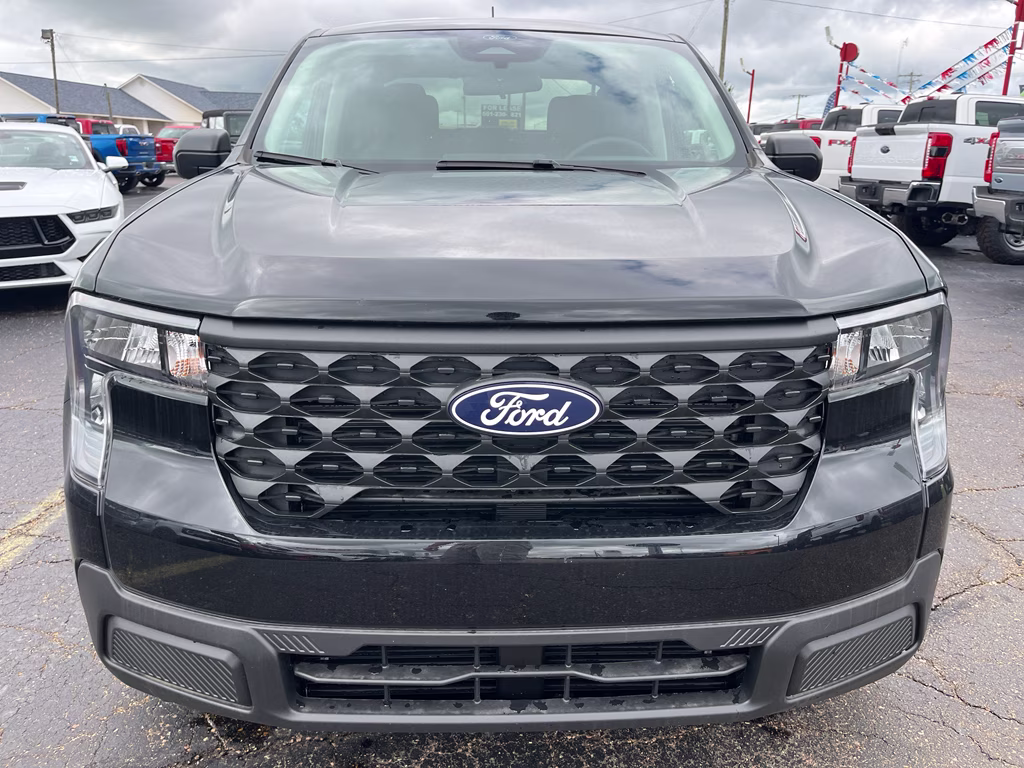 2026 Shadow Black Ford Maverick XL FWD Truck