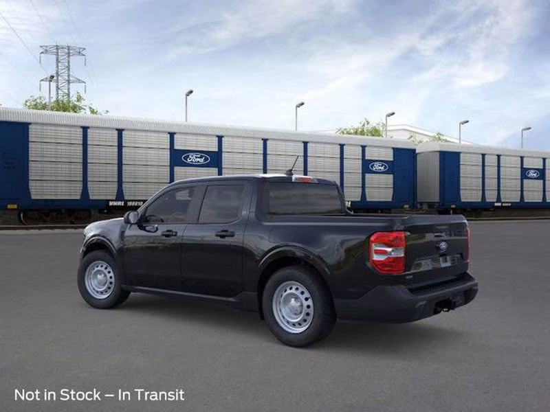 2026 Shadow Black Ford Maverick XL FWD Truck