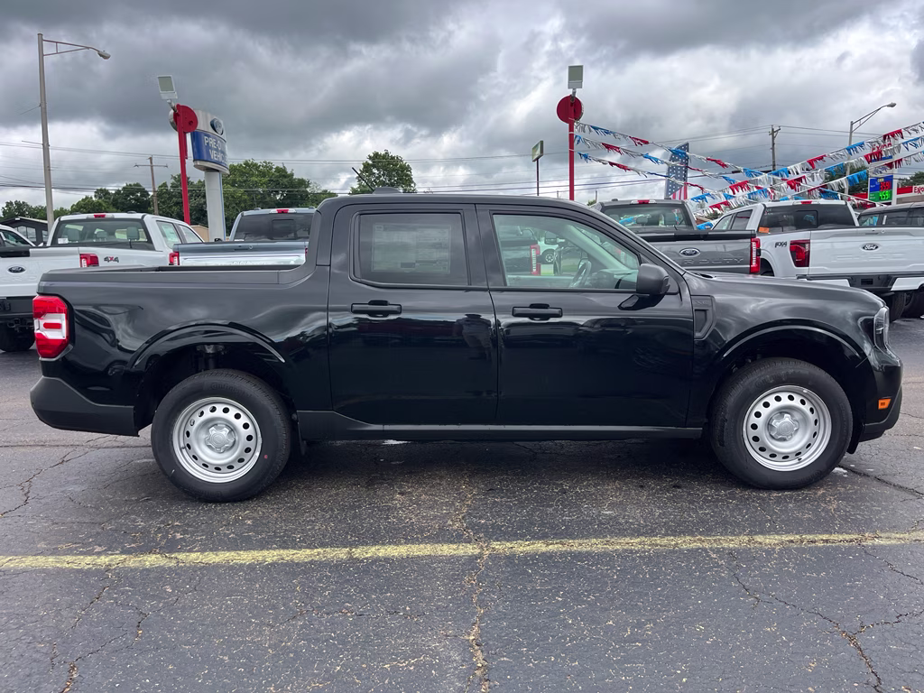 2026 Shadow Black Ford Maverick XL FWD Truck