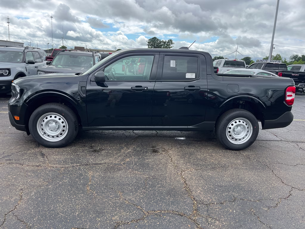 2026 Shadow Black Ford Maverick XL FWD Truck
