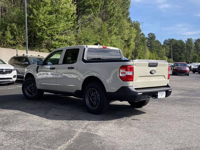2025 Desert Sand Ford Maverick XL AWD Truck