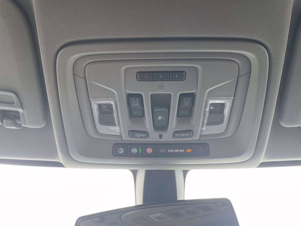 2020 Summit White Chevrolet Silverado 1500 RST 4X4 Truck