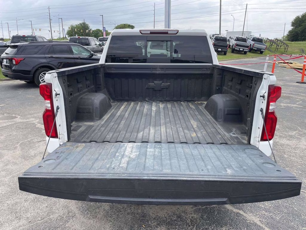2020 Summit White Chevrolet Silverado 1500 RST 4X4 Truck