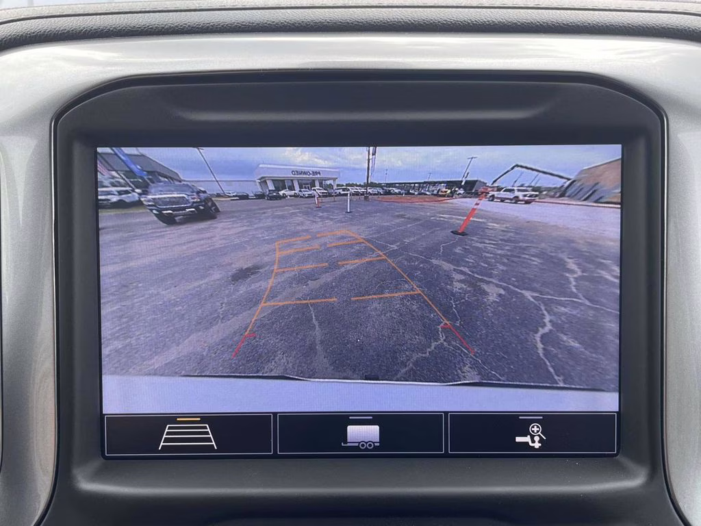 2020 Summit White Chevrolet Silverado 1500 RST 4X4 Truck