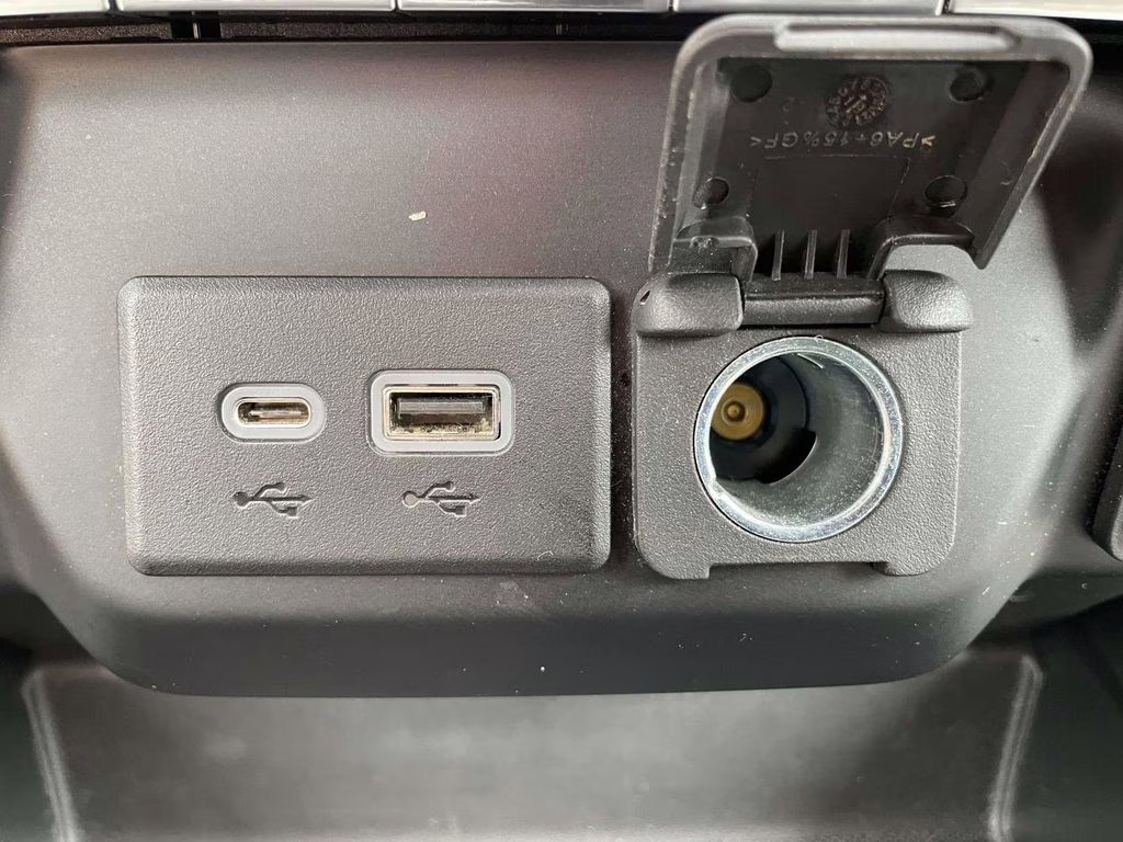 2020 Summit White Chevrolet Silverado 1500 RST 4X4 Truck