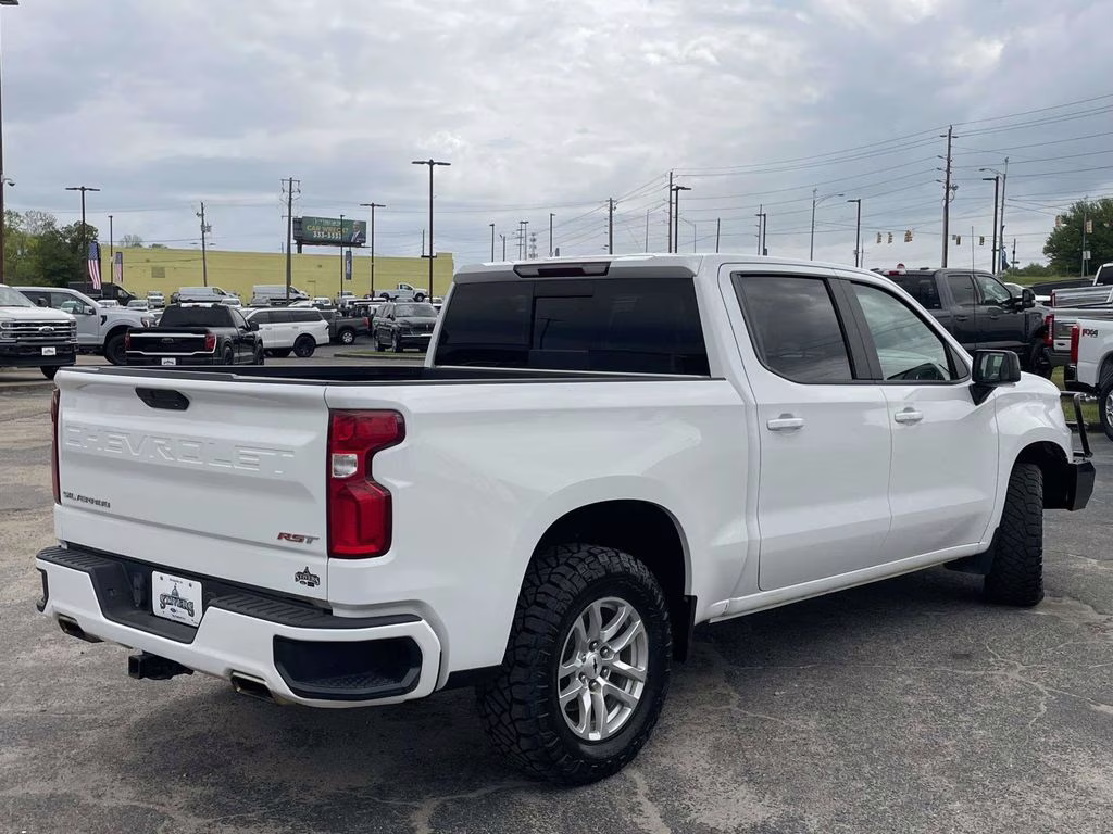 2020 Summit White Chevrolet Silverado 1500 RST 4X4 Truck