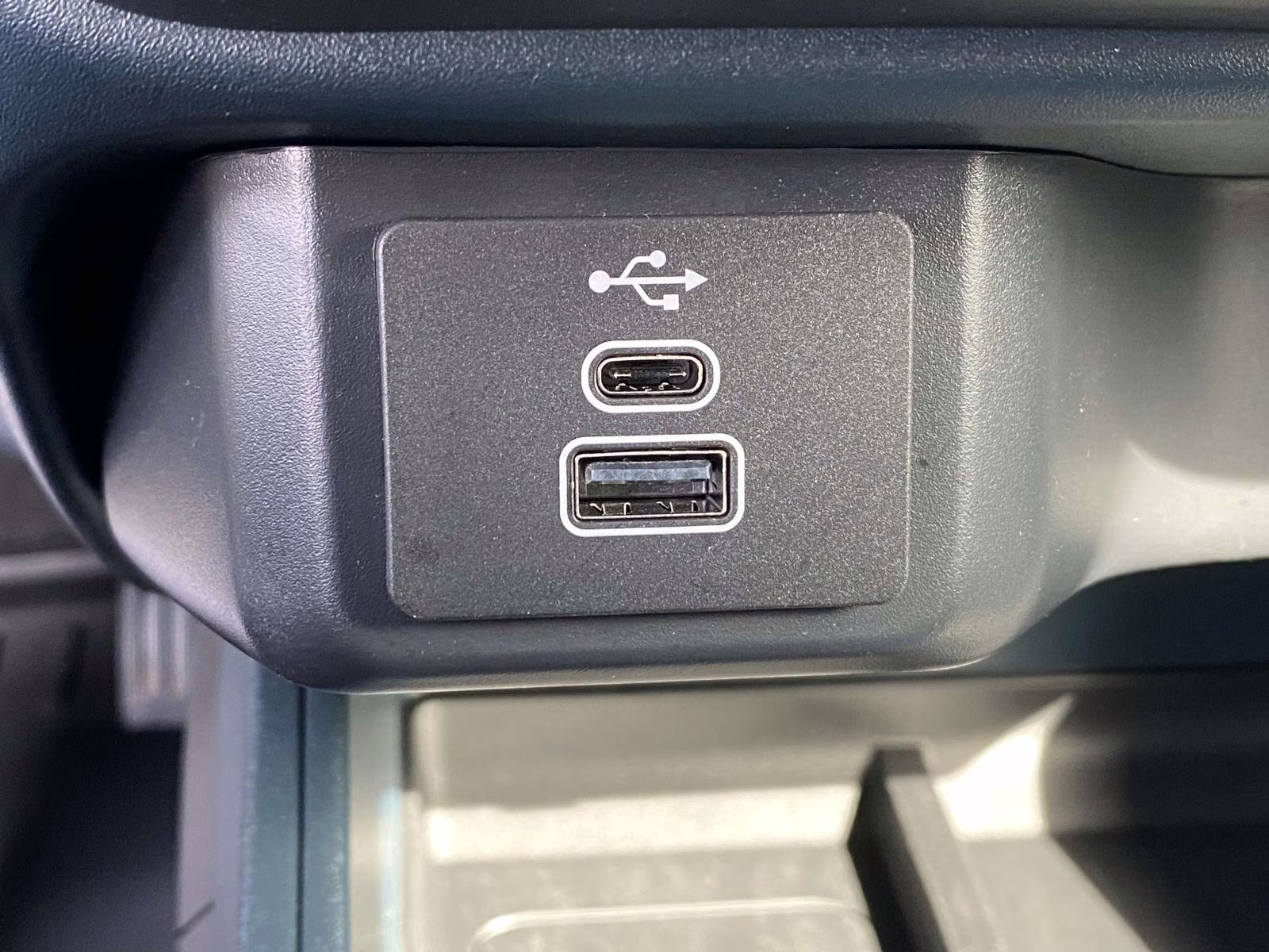 2025 Desert Sand Ford Maverick XL AWD Truck