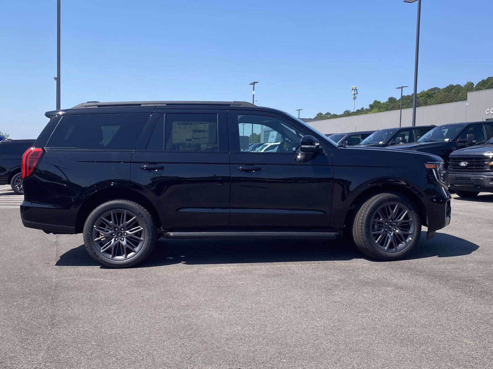 2026 Agate Black Metallic Ford Expedition Platinum 4X4 SUV