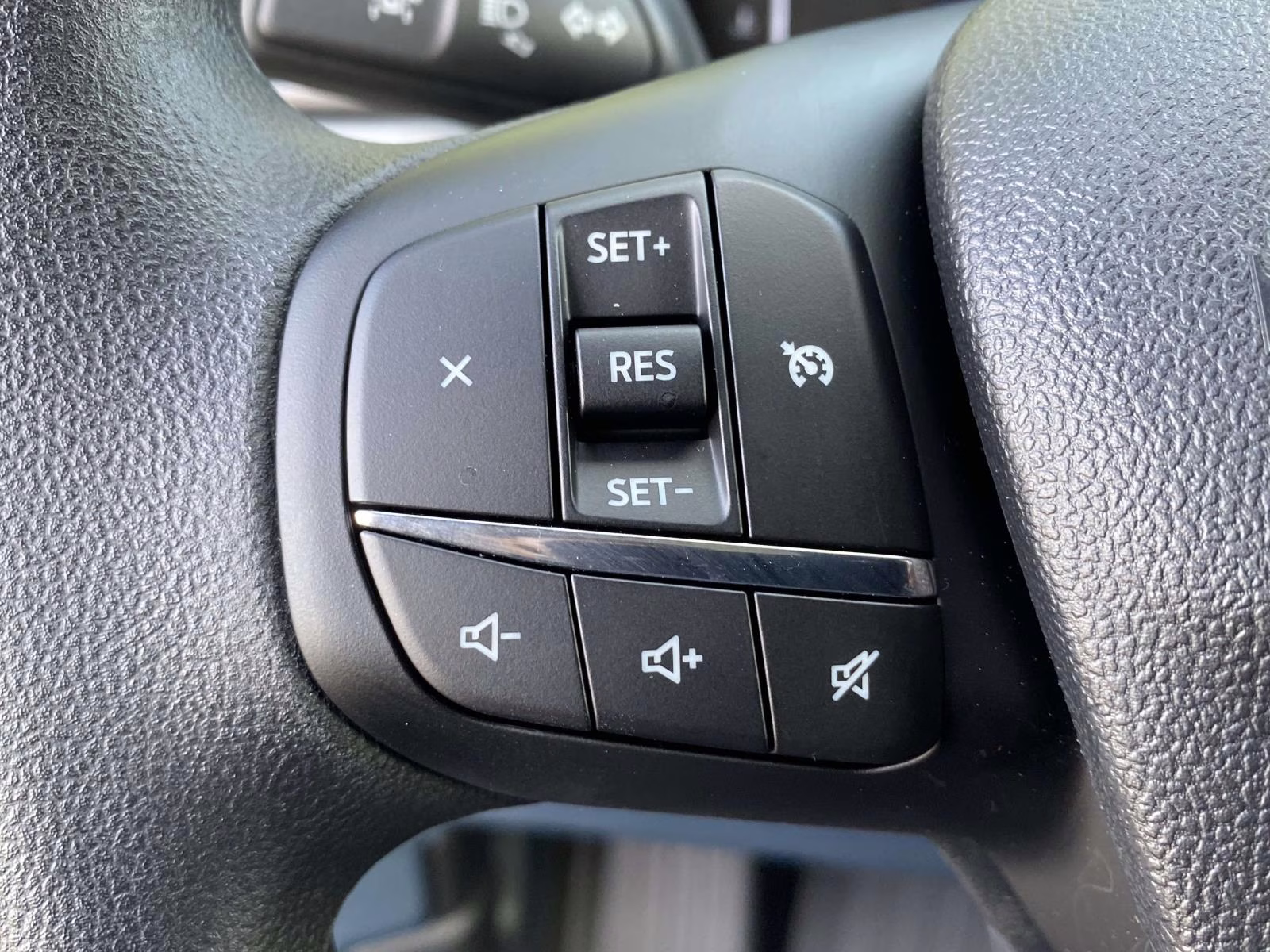 2025 Desert Sand Ford Maverick XL AWD Truck