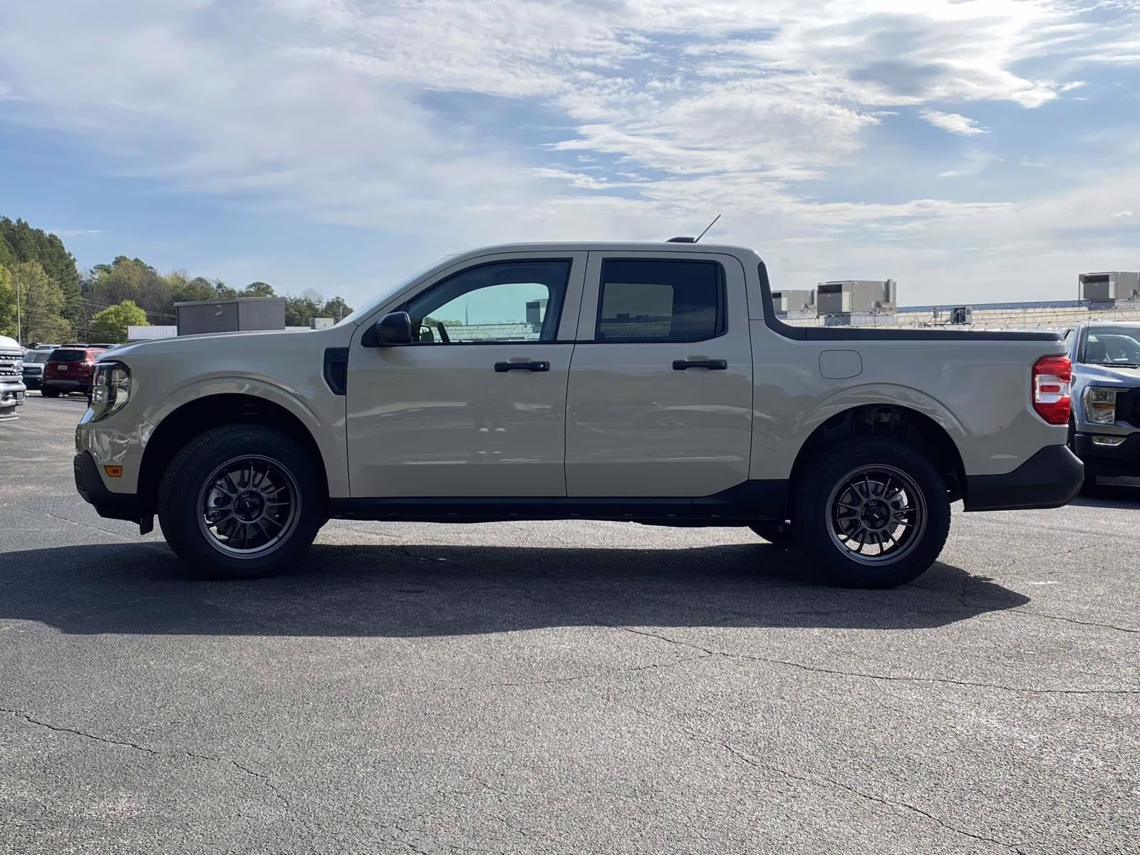 2025 Desert Sand Ford Maverick XL AWD Truck