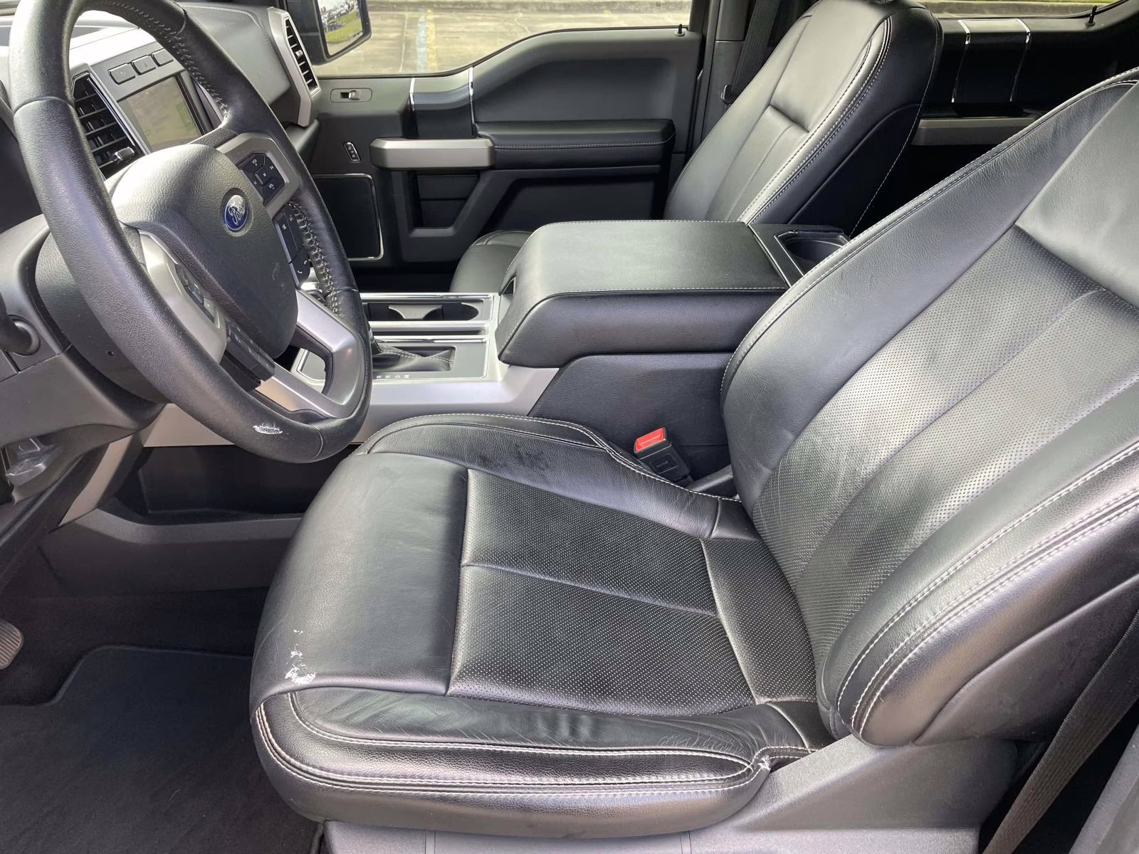 2020 Magnetic Ford F-150 Lariat RWD Truck