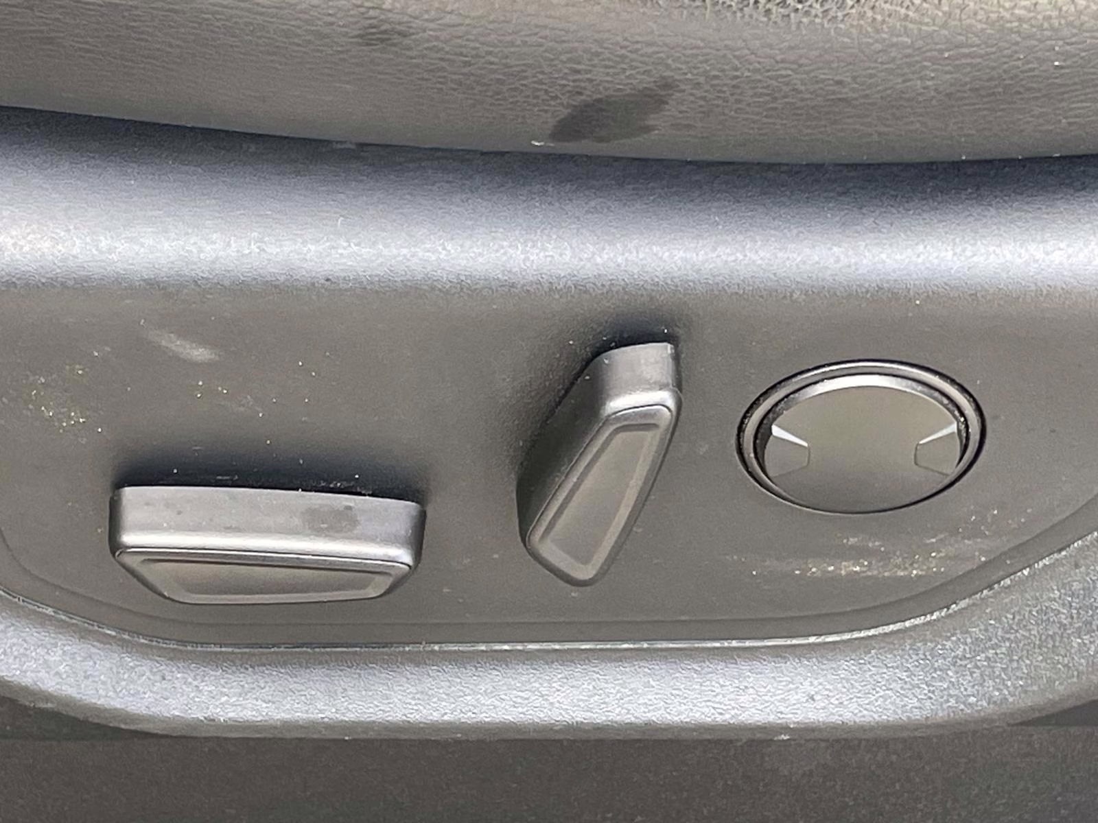 2020 Magnetic Ford F-150 Lariat RWD Truck