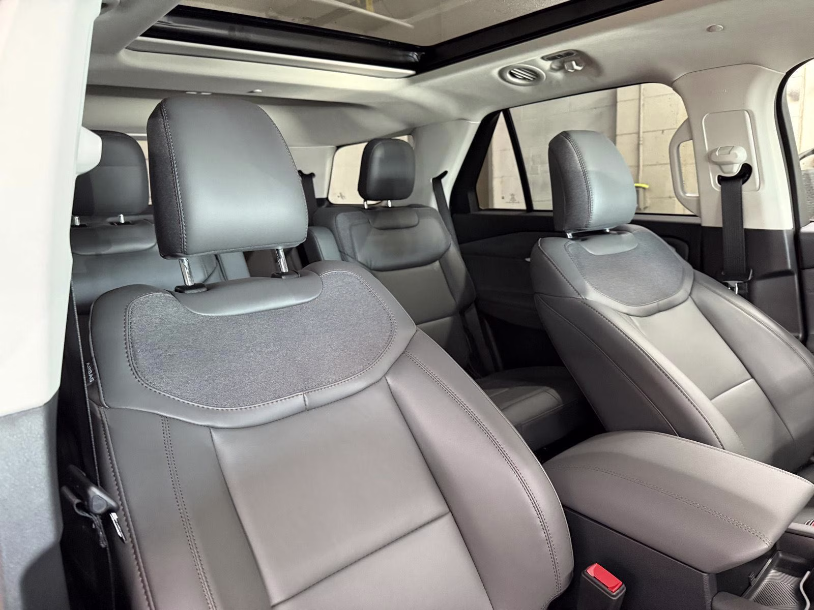 2026 Carbonized Gray Metallic Ford Explorer Active w/200A Pkg 4X4 SUV